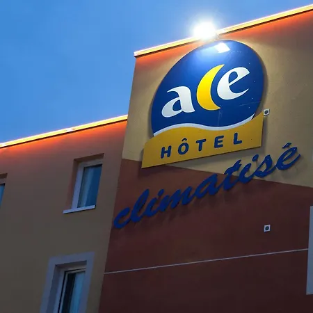 Hotel Ace